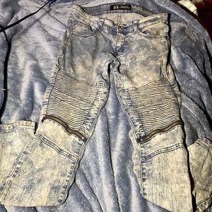 Rok Jeans  / hand crafted/ Size w30L32 men medium washed jeans with zippers.